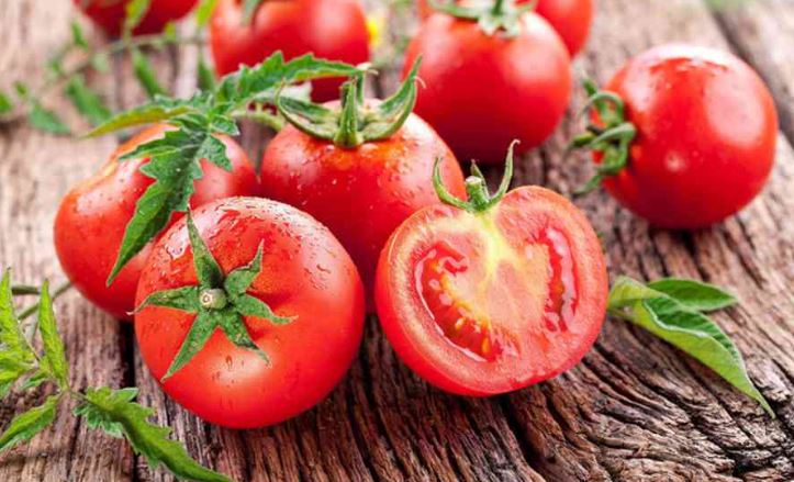 Cà chua giúp đẹp da, giảm cân hiệu quả nhờ hàm lượng calo thấp